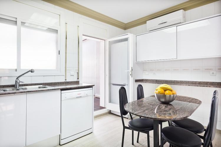 Stay U-Nique House Torre Damians Βαρκελώνη Εξωτερικό φωτογραφία